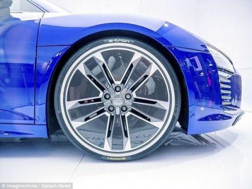 Самоуправляемый электрокар Audi разгоняется до сотни за 3, 9 секунды. 03