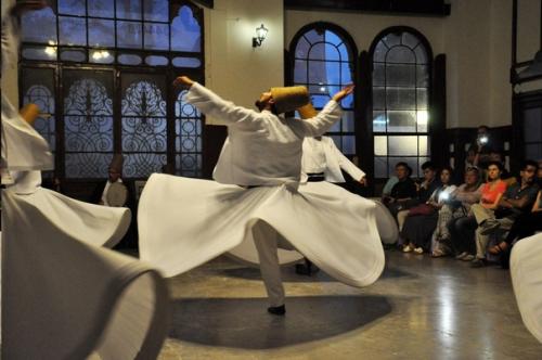 Мистика танца крутящихся дервишей. 01