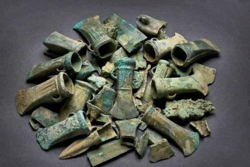 Непонятные артефакты бронзового века, найденные в Лондоне. 01 Непонятные артефакты бронзового века, найденные в Лондоне. 01