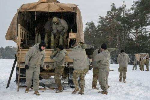 В Финляндии начались учения Northern Strike 26, проходящие в 70 км от границы с Россией, - финские сухопутные силы.

