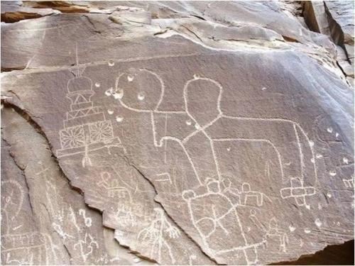 Петроглифы с инопланетными кораблями. 03