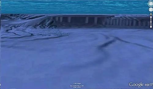 Подводный артефакт у берегов Калифорнии. 01