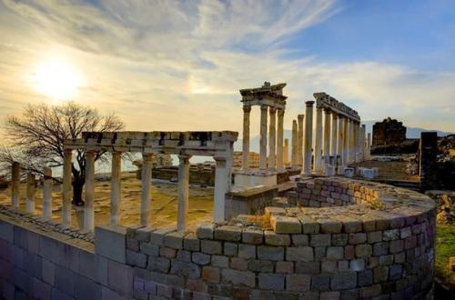 Пергам XII век до н. э - древний город на территории современной Турции. 04 Пергам XII век до н. э - древний город на территории современной Турции. 04