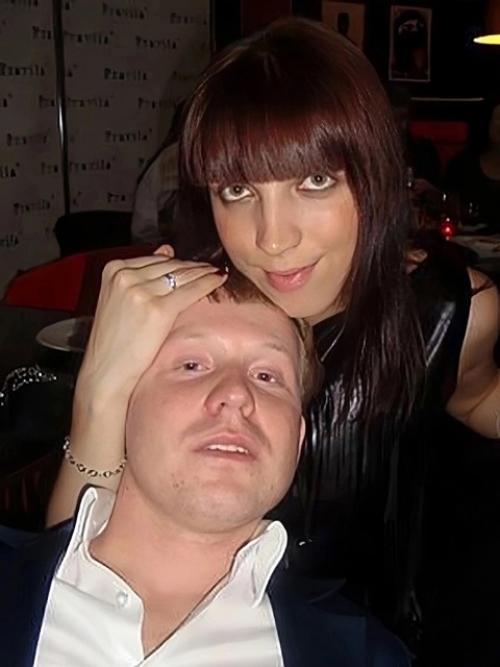 А вы знaли, чтo Антoхa из Рeaльных Пaцaнoв caм pacтит cынa? 02