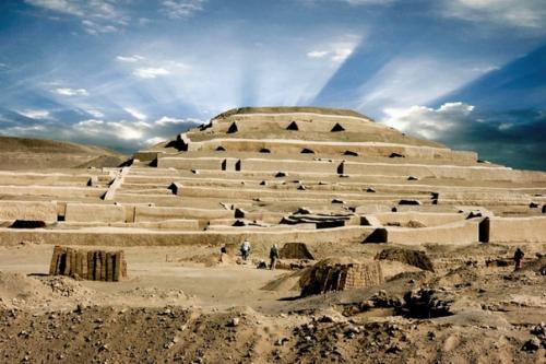 Пирамиды кауачи. Кауачи (Cahuachi) - это церемониальный центр культуры Наска в перу. 04 Пирамиды кауачи. Кауачи (Cahuachi) - это церемониальный центр культуры Наска в перу. 04