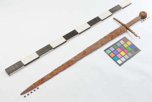 Меч времен Куликовской битвы в музейном квартале Тулы представят. 02 Меч времен Куликовской битвы в музейном квартале Тулы представят. 02