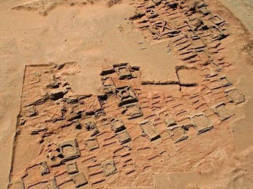 На севере Судана исследованы десятки пирамид первого тысячелетия до нашей эры.