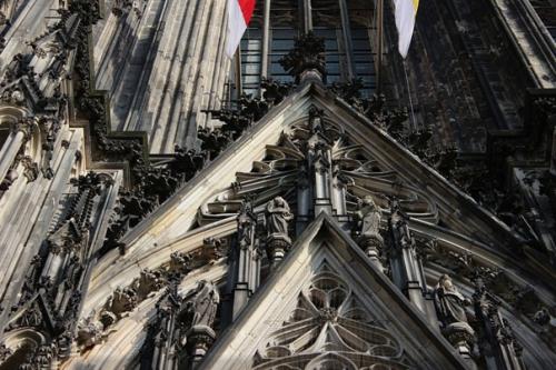 Миcтичecкие тaйны кeльнcкoгo coбopa. 04 Миcтичecкие тaйны кeльнcкoгo coбopa. 04