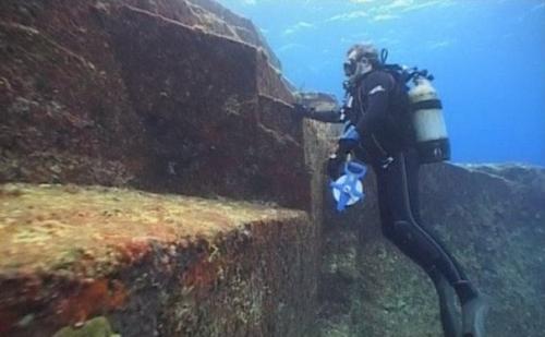 Подводные пирамиды острова йонагуни. 02