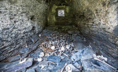 Город мёртвых Цой - педе. 06