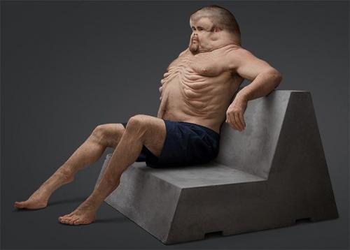 Австралийцы создали модель человека, который эволюционировал, чтобы выживать в автокатастрофах. Австралийцы создали модель человека, который эволюционировал, чтобы выживать в автокатастрофах.