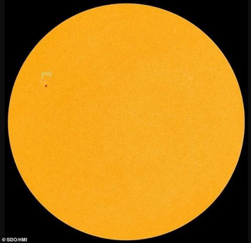 Как солнце начинает новый цикл своей жизни. 01