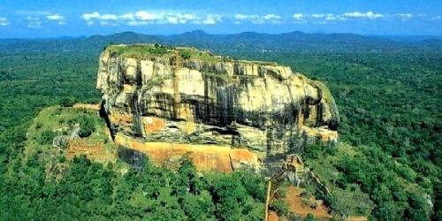 Горный дворец в Сигирии. 03 Горный дворец в Сигирии. 03