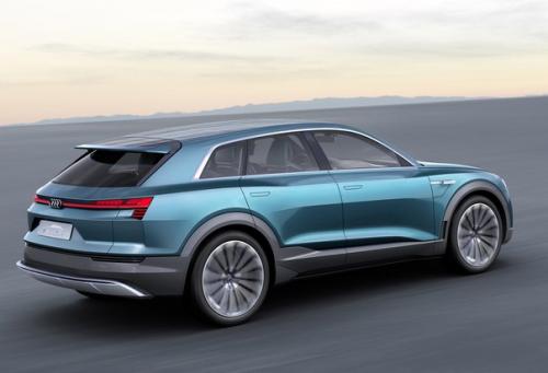 Audi представила большой электрический кроссовер. 03 Audi представила большой электрический кроссовер. 03