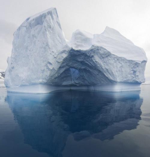 Как выглядят самые древние в мире айсберги. 07