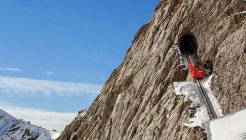 Самая высокогорная и крутая зубчатая железная дорога в МИРЕ. 01