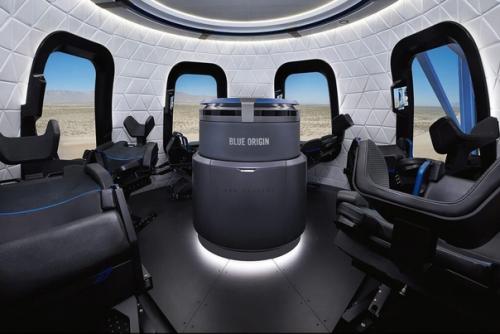 Первые космические туристы полетят на ракете New Shepard в этом году. 01 Первые космические туристы полетят на ракете New Shepard в этом году. 01