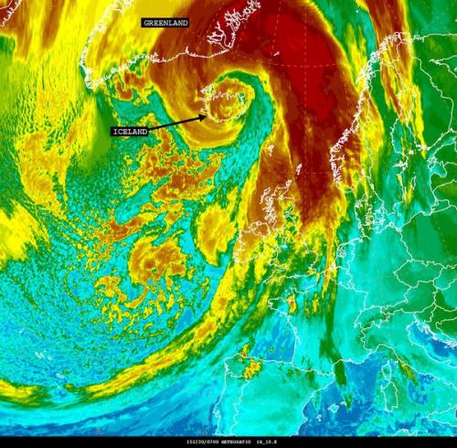 Северный полюс подтаял.