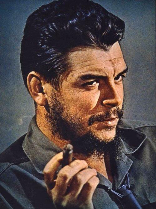 9 октября, 1967 года был казнен, пожалуй, один из самых известных революционеров двадцатого века - эренесто че гевара. 

