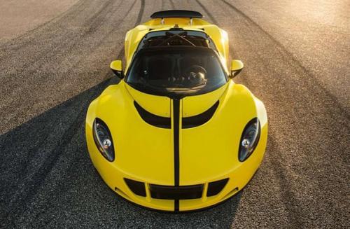 Заряженный гиперкар Hennessey Venom GT развивает почти 1500 л. с.