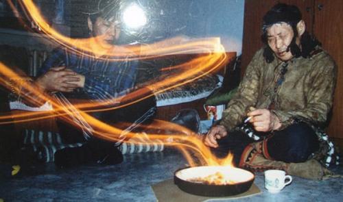 Шаманский огонь: невидимое пламя из рук шамана. 02 Шаманский огонь: невидимое пламя из рук шамана. 02