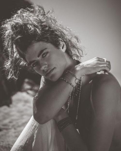 Копия деда.  Потому и грубовата для женщины. 02