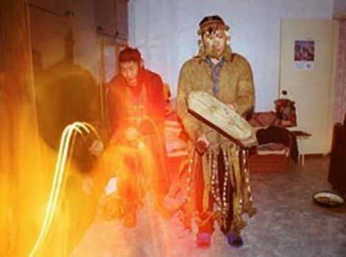 Шаманский огонь: невидимое пламя из рук шамана. 01 Шаманский огонь: невидимое пламя из рук шамана. 01