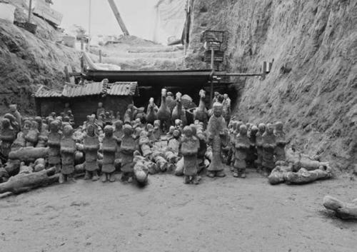 Совсем недавно в Китае нашли мини-терракотовую армию. 03 Совсем недавно в Китае нашли мини-терракотовую армию. 03