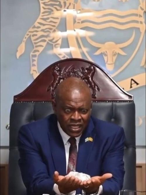 Второй в мире по величине алмаз, когда-либо найденный в истории, был обнаружен в Ботсване. 01