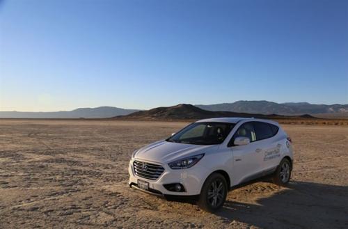 Водородный Hyundai Tucson Fuel Cell установил рекорд скорости в своём классе.