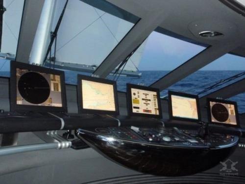 Супер - яхта Falcon - самая необычная мега - яхта на планете. 04