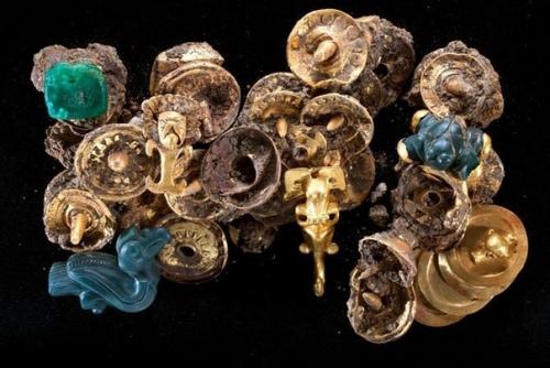 Золотые артефакты неизвестной цивилизации. 02 Золотые артефакты неизвестной цивилизации. 02