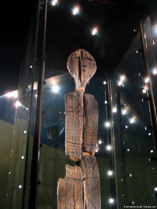 Идол с уральских болот. 02 Идол с уральских болот. 02