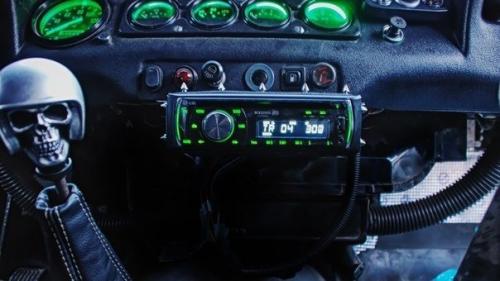 Пряморукие мaстeрa из Брянска создали нереально агрессивный и крутой уаз. 05