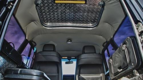 Пряморукие мaстeрa из Брянска создали нереально агрессивный и крутой уаз. 07