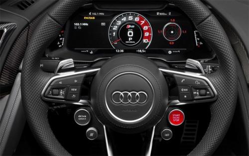 Родстер Audi R8 Spyder атмосферный двигатель V10 получил. 04