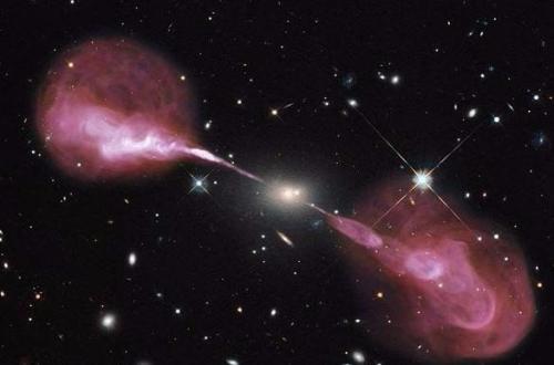 Вселенная.  Таинственный и прекрасный мир. 04