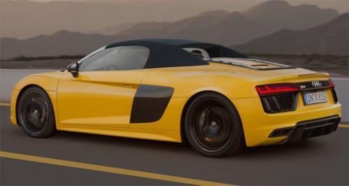 Родстер Audi R8 Spyder атмосферный двигатель V10 получил. 01