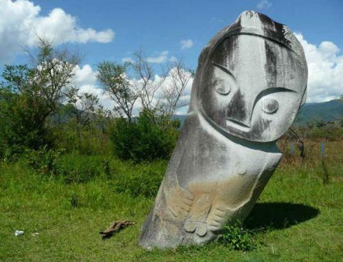 Тайны древних статуй Индонезии. 05