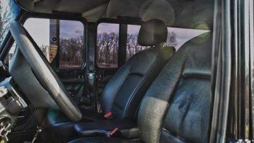 Пряморукие мaстeрa из Брянска создали нереально агрессивный и крутой уаз. 06