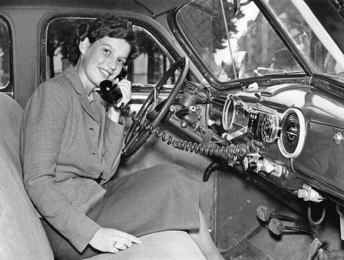 Самые первые телефоны в автомобилях. 07 Самые первые телефоны в автомобилях. 07