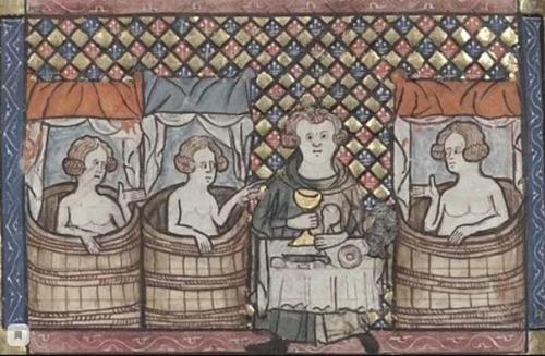 Как купались рыцари, и почему были запрещены общественные бани. 01