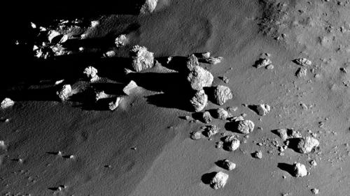 На снимках орбитального космического аппарата Розе тта - комета 67P/чурюмова - Герасименко. 05