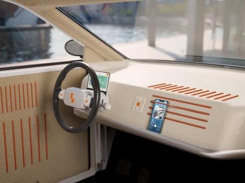 В Швеции придумали электрокар, который поставляется в виде деталей, а дилер его собирает вместе с покупателем. 02