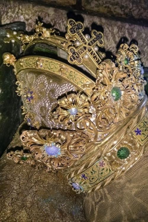 Исследования нетронутой гробницы германского императора фридриха III. 01