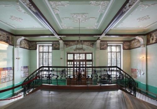 Самая красивая школа России - ногинская средняя школа номер 10. 07