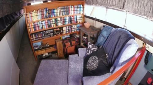 B Kaнаде одна пожилая семейная пара огромный автодом мечты построила. 01