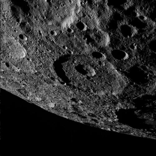 Карликовая церера: Натуральные кадры от межпланетной станции Dawn. 02 Карликовая церера: Натуральные кадры от межпланетной станции Dawn. 02