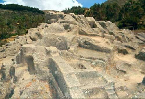 Каменные монолиты комплекса сайвите. 02