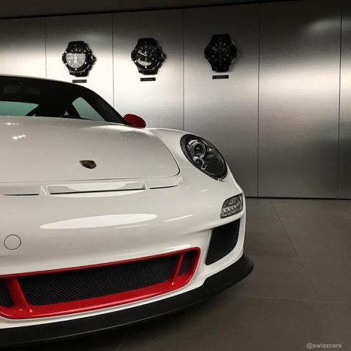 Коллекция автомобилей одного парня из швейцарии. 04